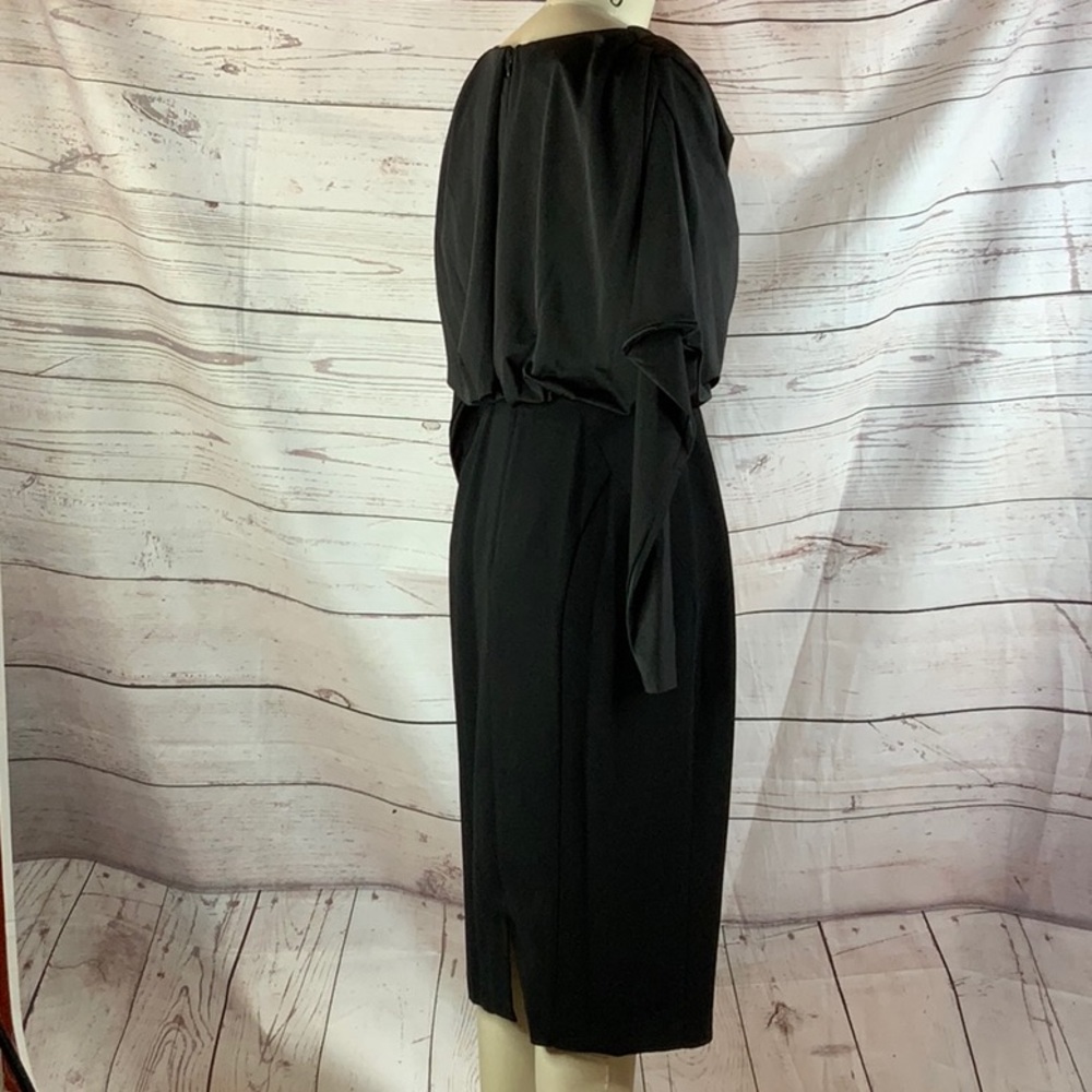 Maggy London drape top body con dress - Picture 2 of 11